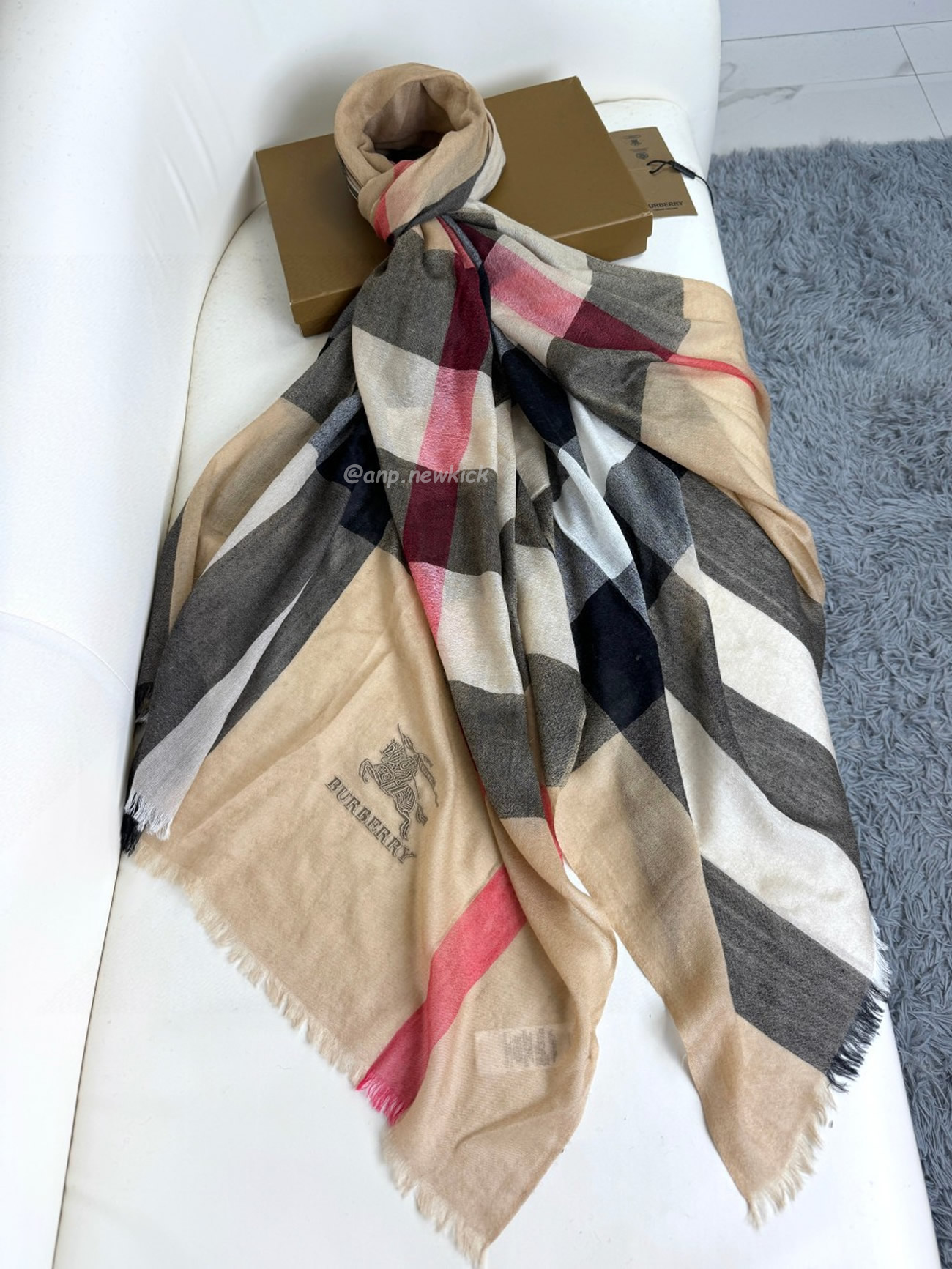 Burberry Vintage Check Cashmere Scarf 90x200cm (5) - newkick.app